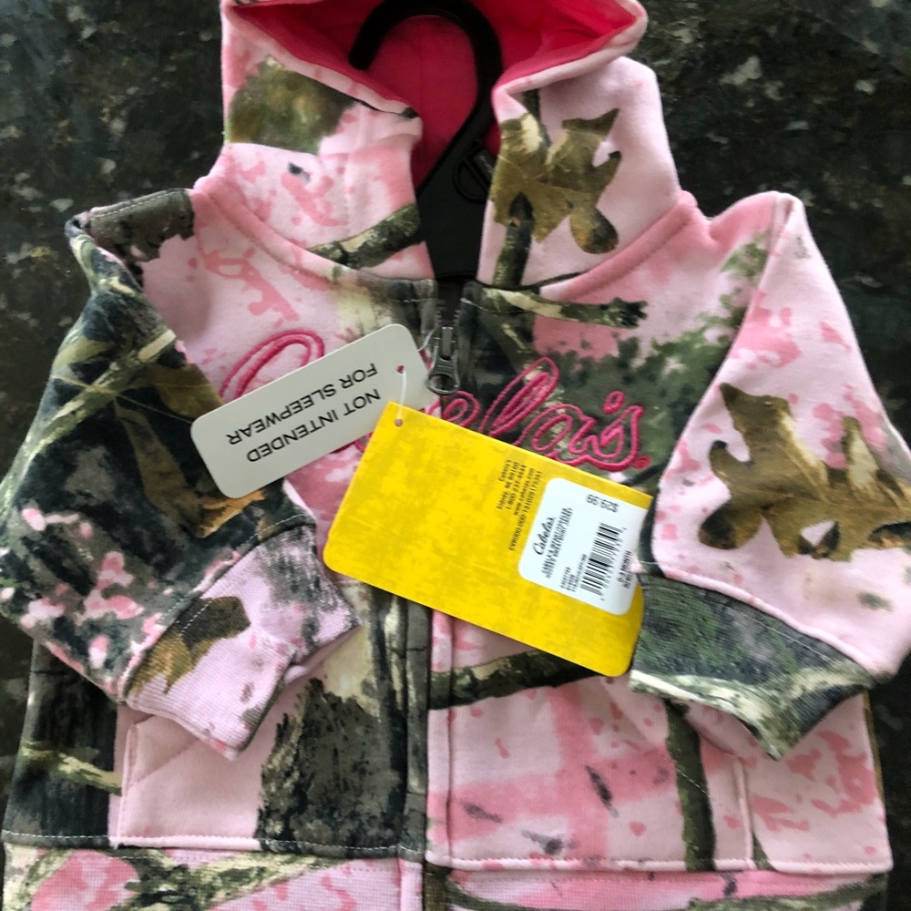 Cabelas Pink Camo Hoodie 0-3 Month